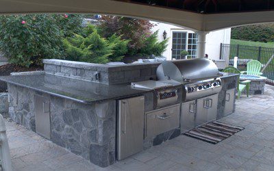outdoor grilling island bar